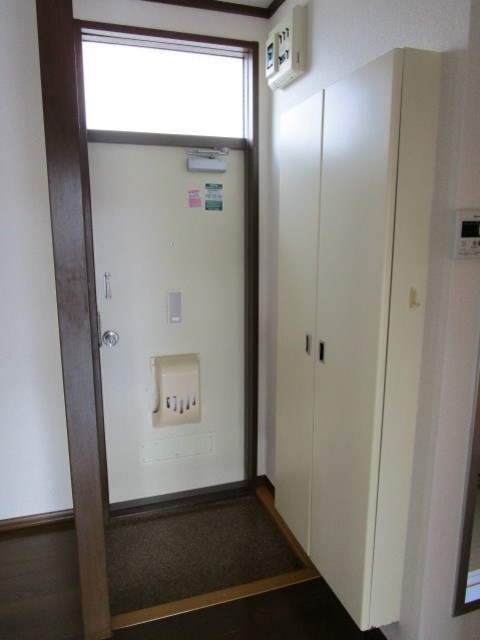 シティハイム　ベルビルの玄関|玄関にはシューズボックス