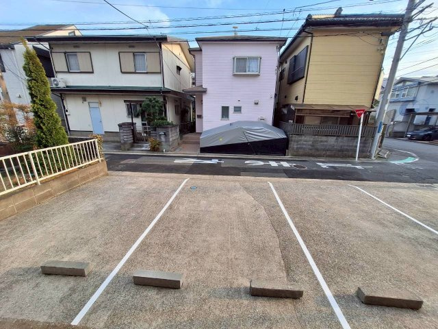 シティハイム　ベルビルの駐車場