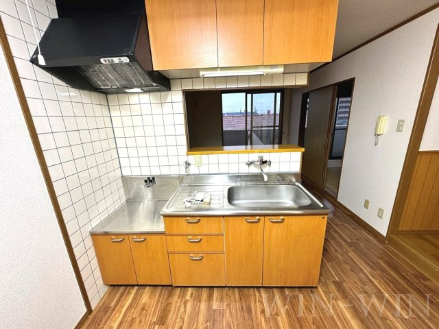 シルクヴェールフジ Aのキッチン|イメージ（同建物内別部屋の写真です）