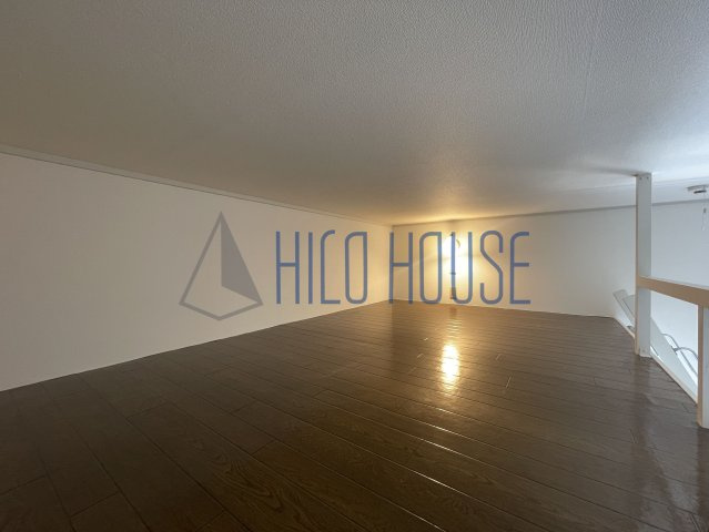 レザヴィの設備