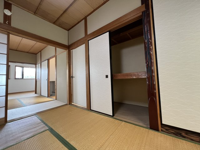 神戸市垂水区多聞台２丁目の一戸建ての収納|押し入れ