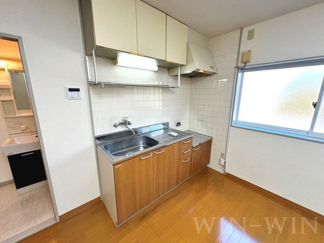 サンハイムみどり Bのキッチン|イメージ（同建物内別部屋の写真です）