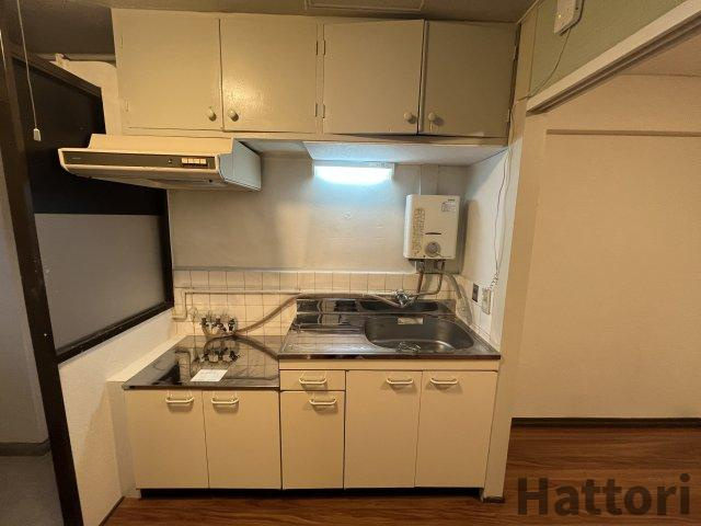 日新服部コーポのキッチン