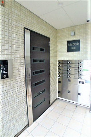 My Style 鶴瀬のエントランス