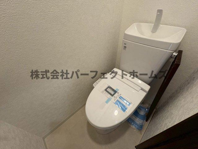茄子作２丁目戸建て　賃貸のトイレ|清潔感のあるトイレです