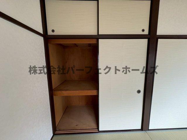 茄子作２丁目戸建て　賃貸の収納|大きなものも収納できそうです