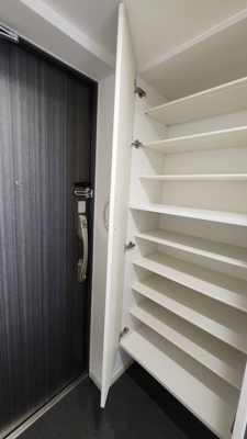 【玄関】 | ファーストフィオーレ東灘