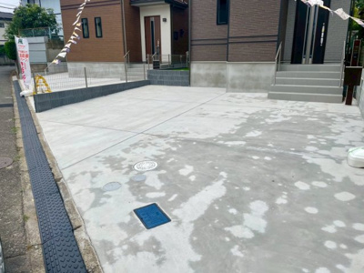 【駐車場】 | 成田市美郷台C号棟 | 施工例：ご見学は本日も可能です。お気軽にお問合せ下さい。