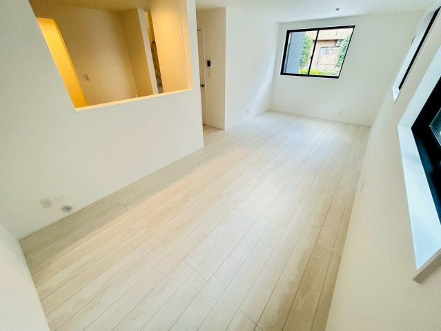 【居間・リビング】