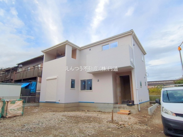 リーブルガーデン神屋町の前面道路含む現地写真