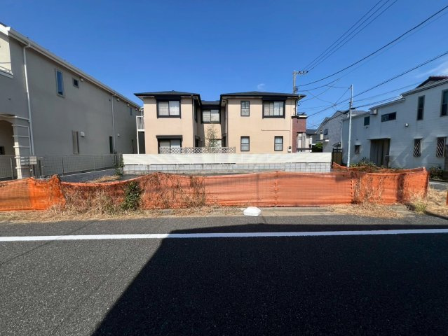 2/5　話ありの前面道路含む現地写真