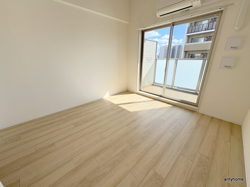 エスリード ザ・イーストレジデンス大阪城　仲介手数料無料の寝室