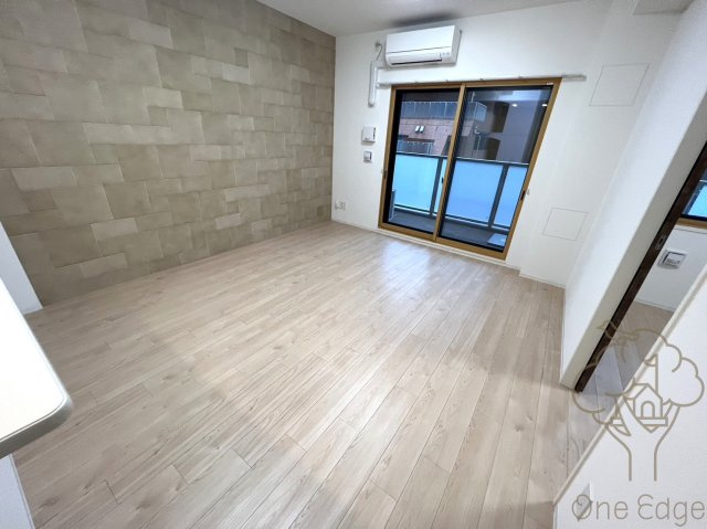CREST COURT DOSHINの居間・リビング