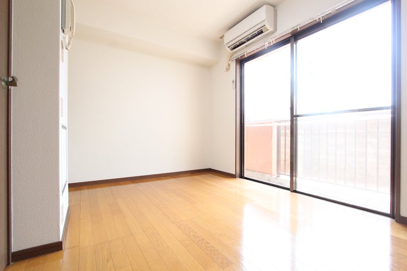 グランピア水前寺Ⅱの居間・リビング