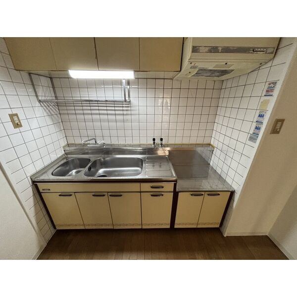 サンヒルズ芦屋Ⅰのキッチン