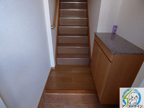 プロフォンドの玄関