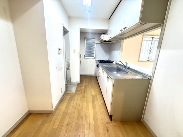 エルベコート二色の浜4棟のキッチン