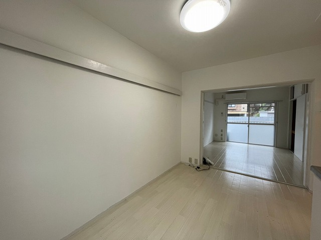 K’ｓ　B　WASHOUの居間・リビング