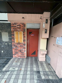 【エントランス】