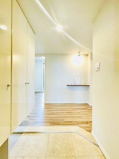 【玄関】 | モントーレ香椎スクエア