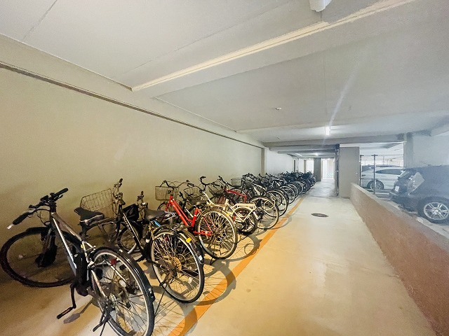 【駐輪場】 | モントーレ香椎スクエア