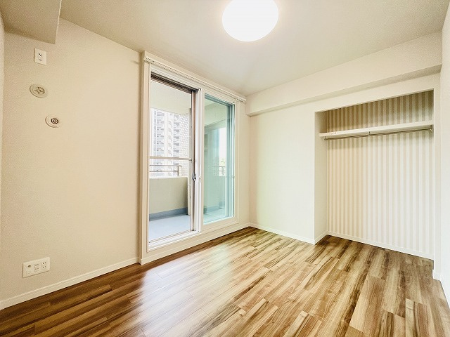 【洋室】 | モントーレ香椎スクエア