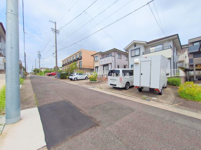 名東区石が根町の前面道路含む現地写真
