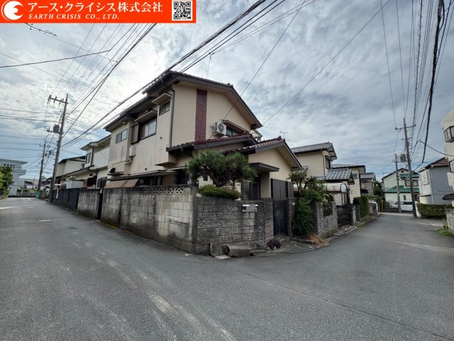 【前面道路含む現地写真】 | 流山市東深井19期 | 建築条件なし。思い描いたマイホームを、そのままカタチに。陽当たりも良く、ガーデニングや家庭菜園にもぴったりのゆとりある敷地。資産としても魅力のある立地で、将来を見据えた住まい選びを。