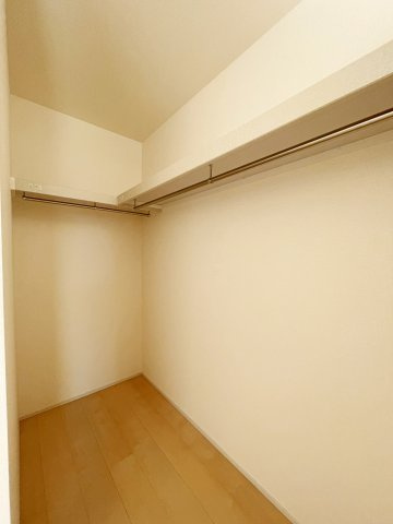 新築戸建・新築建売　いわき市平下平窪　平第四小・第一中　長期優良住宅の収納|ハンガーパイプもついているので干した洗濯物をそのままかけることができる！