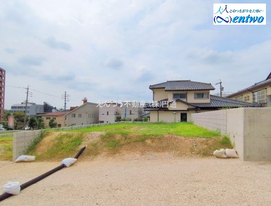 名東区石が根町