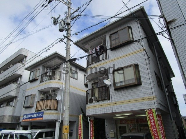 ホワイトハウス小柳