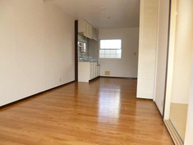 【寝室】 | サンシティー