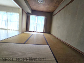 【和室】 | 今津浜パークタウン19号棟 | バルコニーに面した和室６帖です♪足を伸ばして寛げる居室です！！