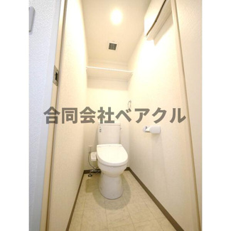 【トイレ】 | Nasic Court伏見桃山 | シンプルで使いやすいトイレです