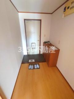 アスティ西鶉の玄関