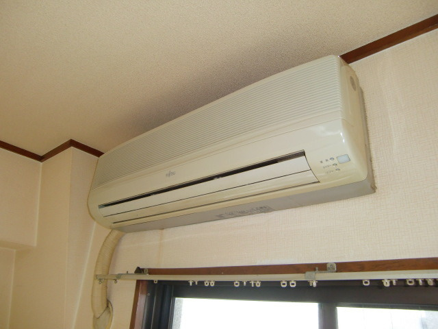 ライオンズマンション六甲道の内装|エアコン