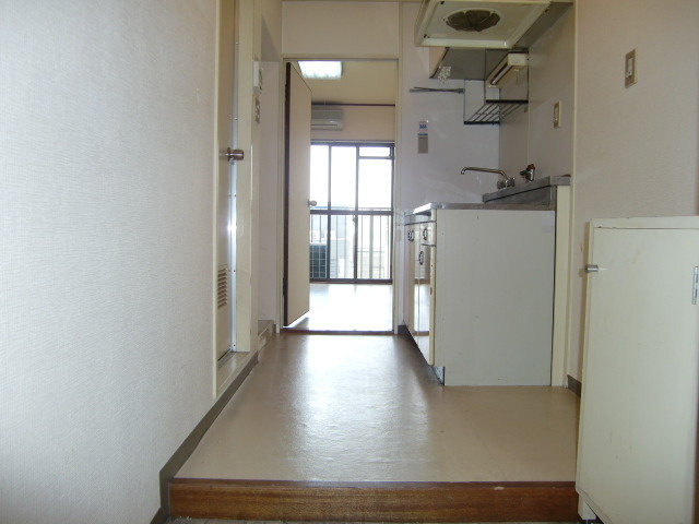 ライオンズマンション六甲道の玄関