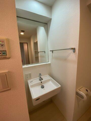 【洗面所】 | Ｒｅｆａｙｓ－Ｅｘｃｌｕｓｉｖｅ |  