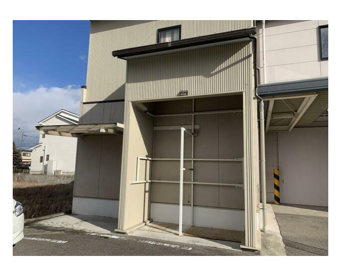 知立市来迎寺町貸事務所倉庫の外観