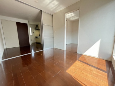 【居間・リビング】 | セラヴィ | 即日案内可能です♪現地待ち合わせOK！どの物件でも当社でお得にご案内できますのでまとめて内覧ください♪