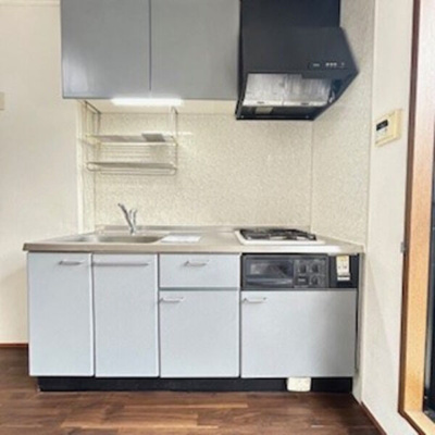 【キッチン】 | セラヴィ | 同タイプの室内写真です。現況を優先させて頂きます。