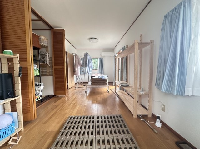 松田町寄 リフォーム物件 緑豊かな景観、田舎暮らしやセカンドハウスにピッタリの一押し物件！の洋室