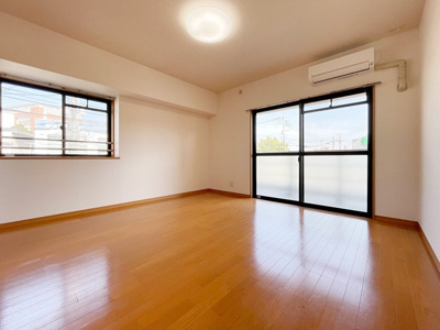 【居間・リビング】 | 仲介手数料半額！HPには初期費用掲載！「プライスホーム」で検索！MAISON博多駅南