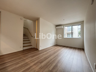 【居間・リビング】 | 市川市大洲3丁目戸建貸家