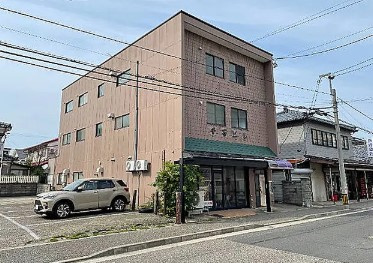 新潟県新潟市中央区 全空の外観