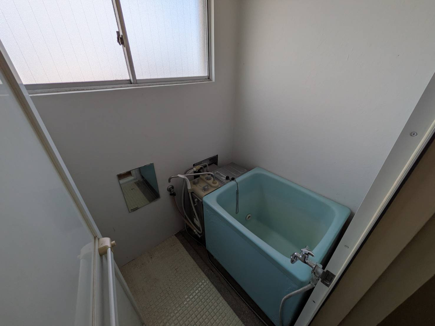 近藤ビルの浴室