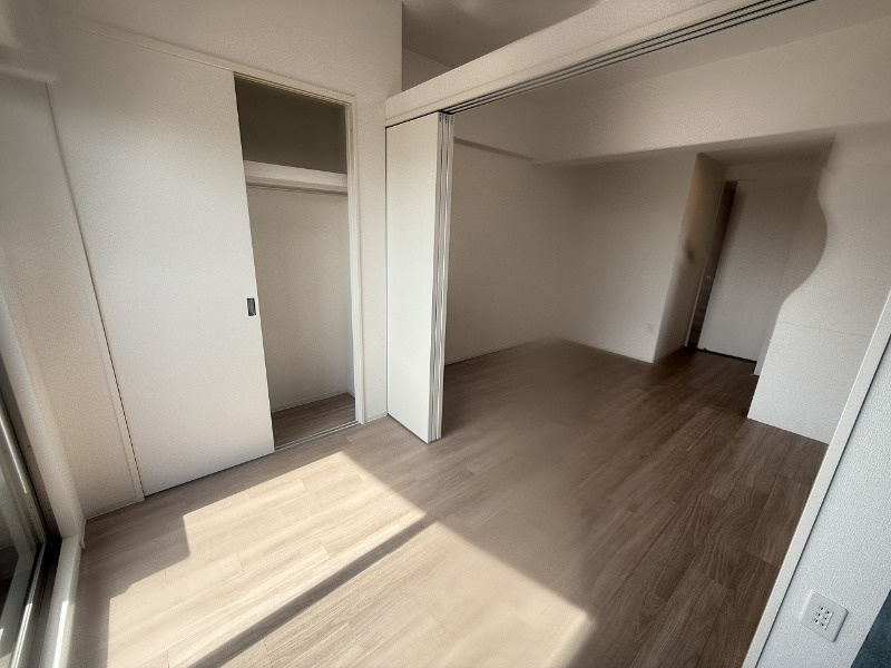 プレサンス江坂ベルフィーヌの居間・リビング
