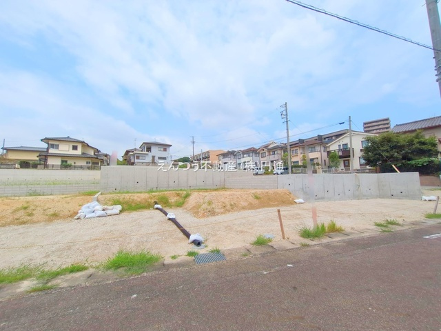 名東区石が根町の前面道路含む現地写真