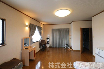 【洋室】 | 伊岐須中古住宅