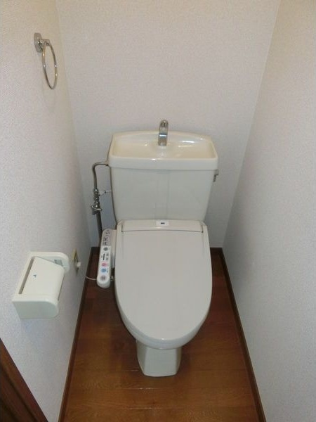 パンセス B棟のトイレ